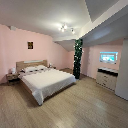 Apartment Happy Holiday Lazur Burgasz Kültér fotó
