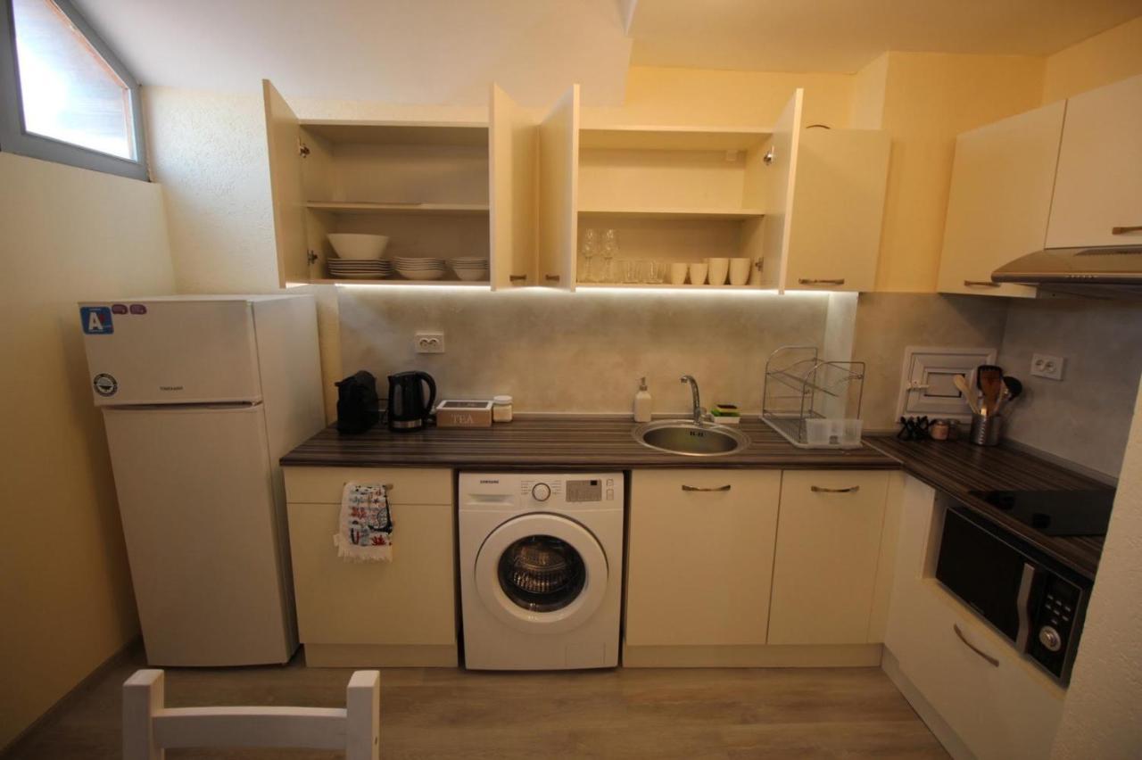 Apartment Happy Holiday Lazur Burgasz Kültér fotó
